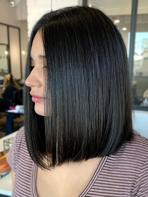 Flippy lob with modern middle part
